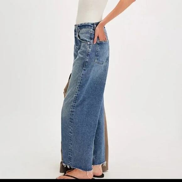 Citizens Of Humanity Blue Straight Leg Jeans - Picture 5 of 8